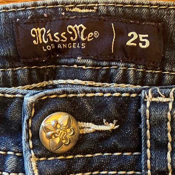 MISS ME Los Angeles - Picture 6 of 7